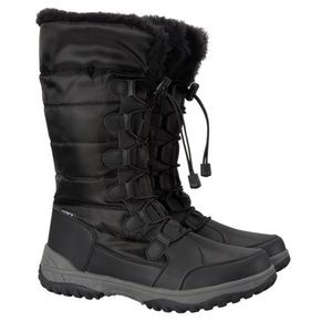 Womens Long Snow Boots size 8 -roomy like an 8.5